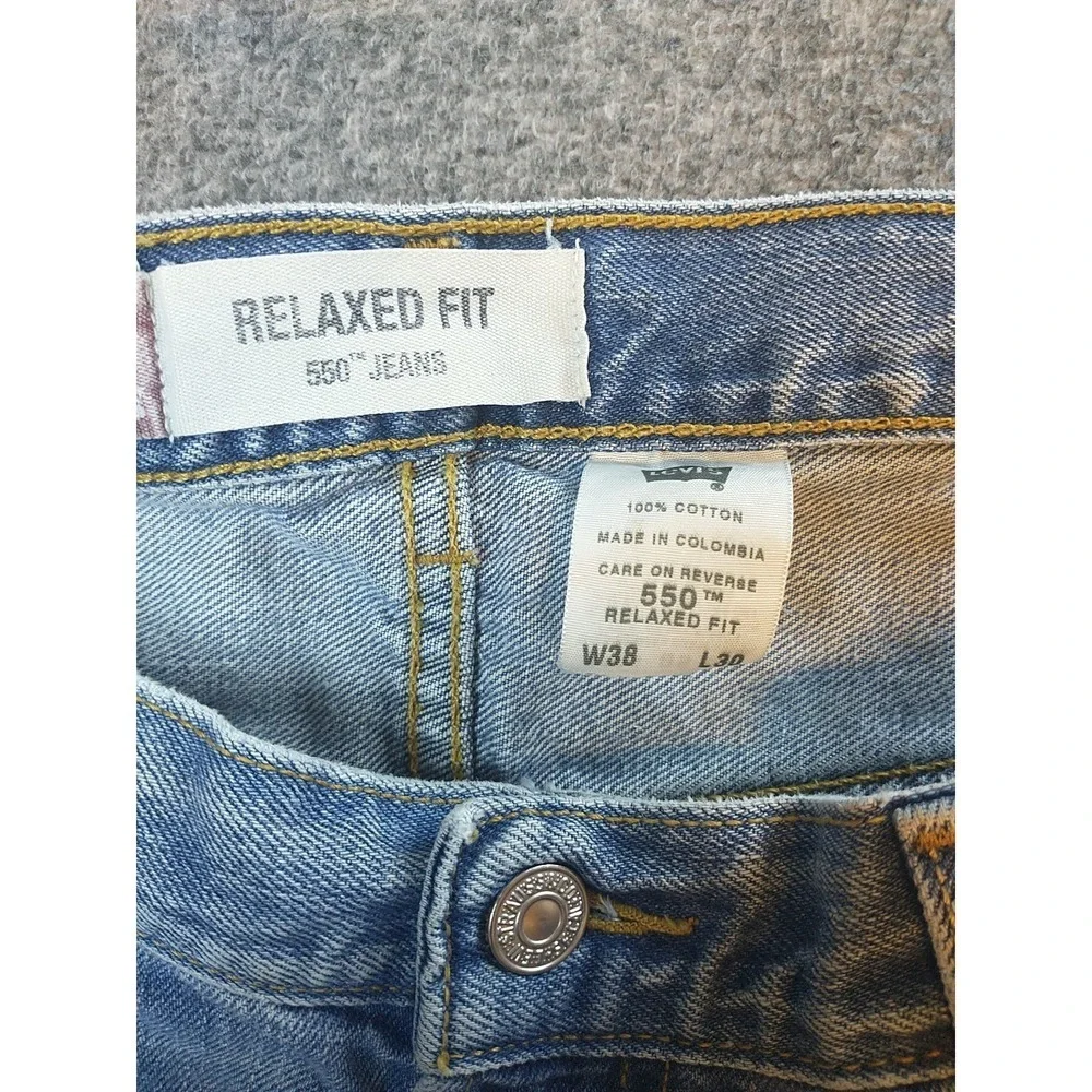 Levis 550 Relaxed Fit Mens Light Wash Blue Denim Jeans W36 L29 Vintage Style